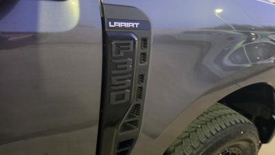 2027 Ford Super Duty F-350 SRW LARIAT