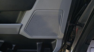 2027 Ford Super Duty F-350 SRW LARIAT