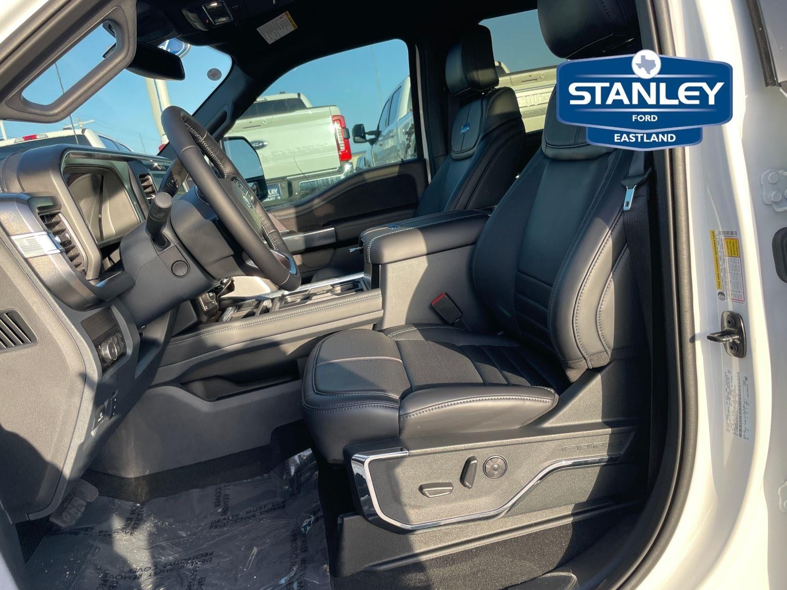 2026 Ford Super Duty F-350 SRW Platinum