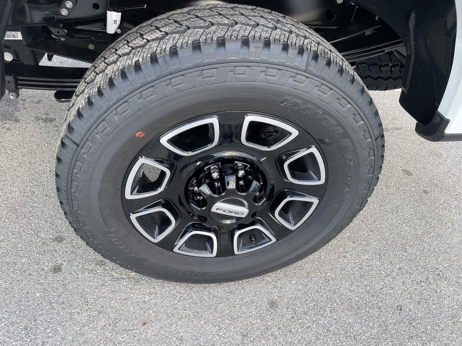 2026 Ford Super Duty F-350 SRW Platinum