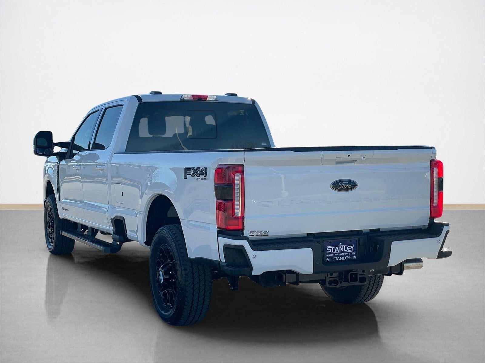 2026 Ford Super Duty F-350 SRW LARIAT