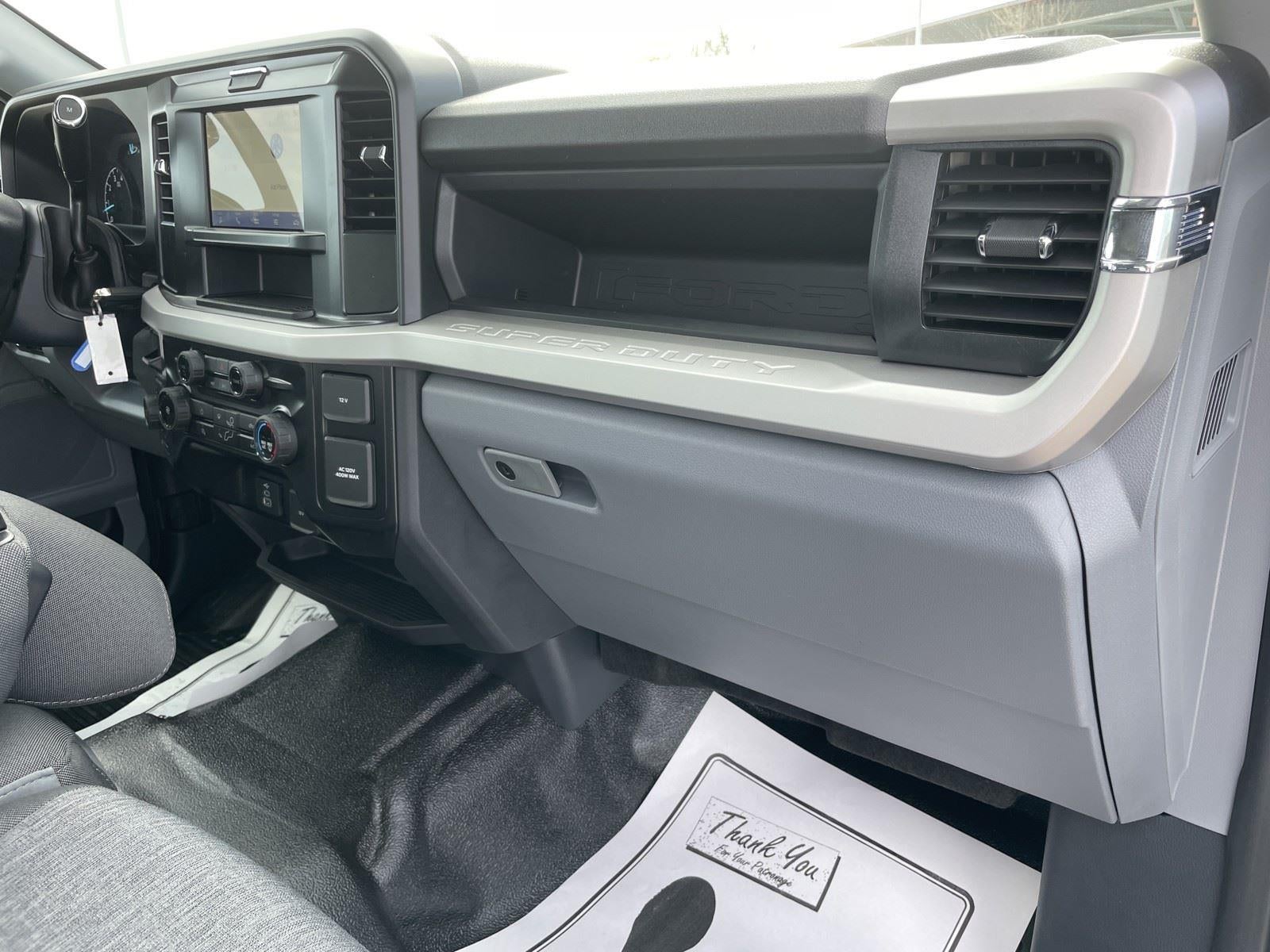 2026 Ford Super Duty F-350 DRW XL