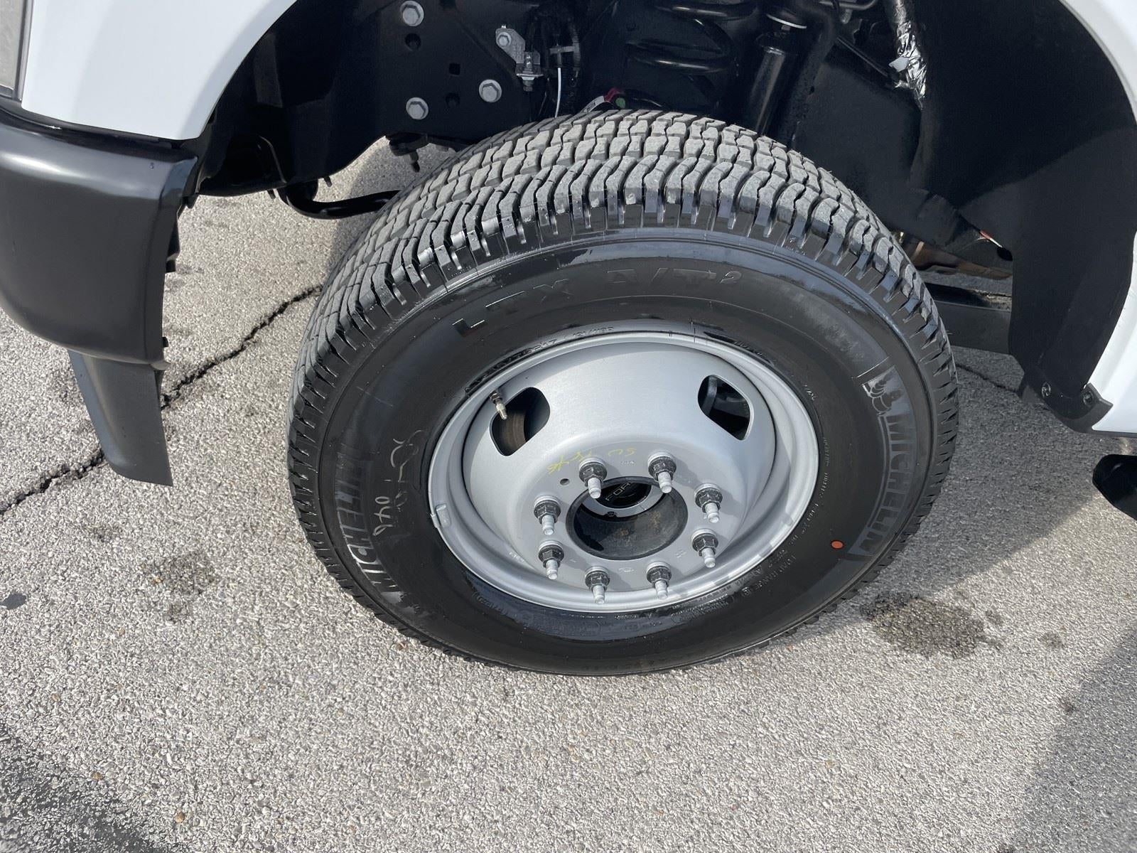 2026 Ford Super Duty F-350 DRW XL