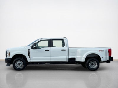 2026 Ford Super Duty F-350 DRW XL