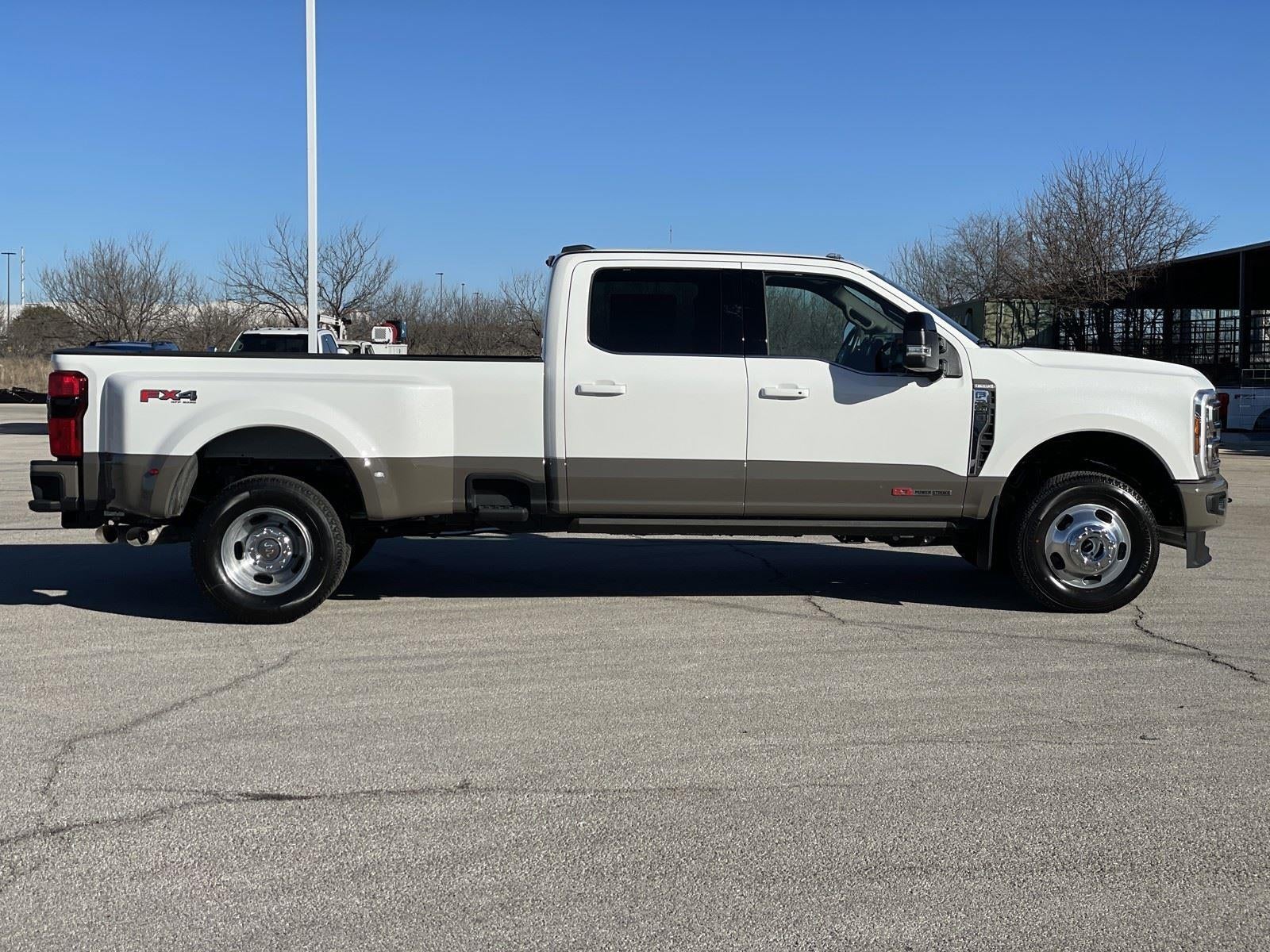 2026 Ford Super Duty F-350 DRW King Ranch