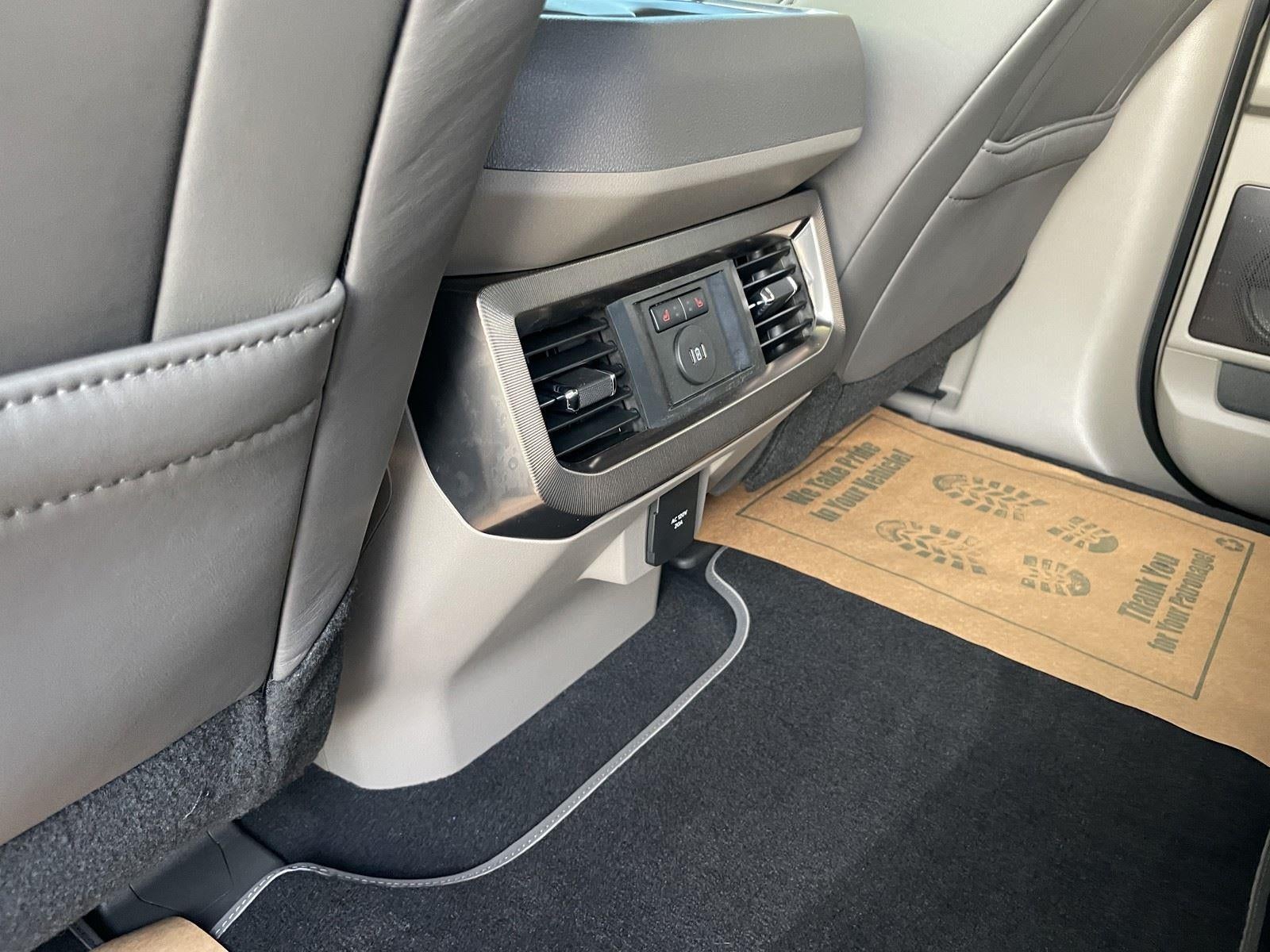 2026 Ford Super Duty F-350 DRW Platinum