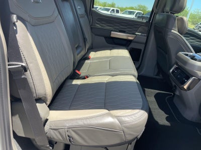 2026 Ford Super Duty F-350 DRW Platinum