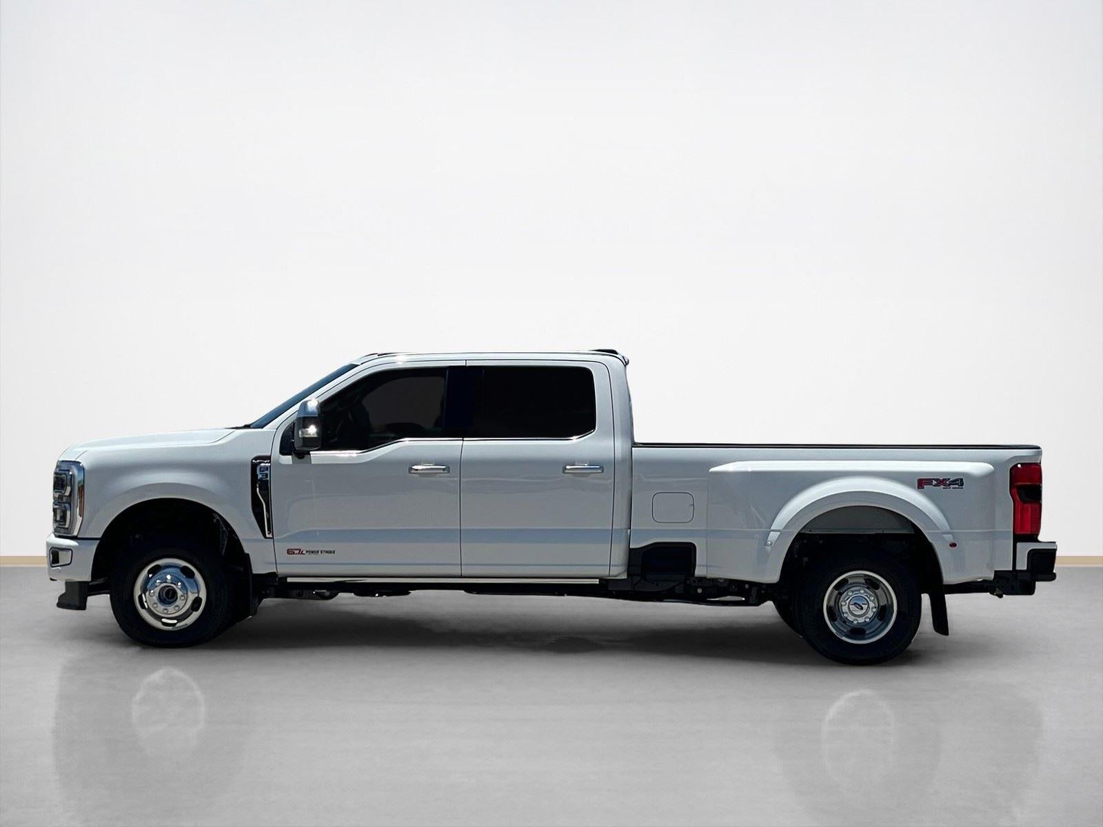 2026 Ford Super Duty F-350 DRW Platinum