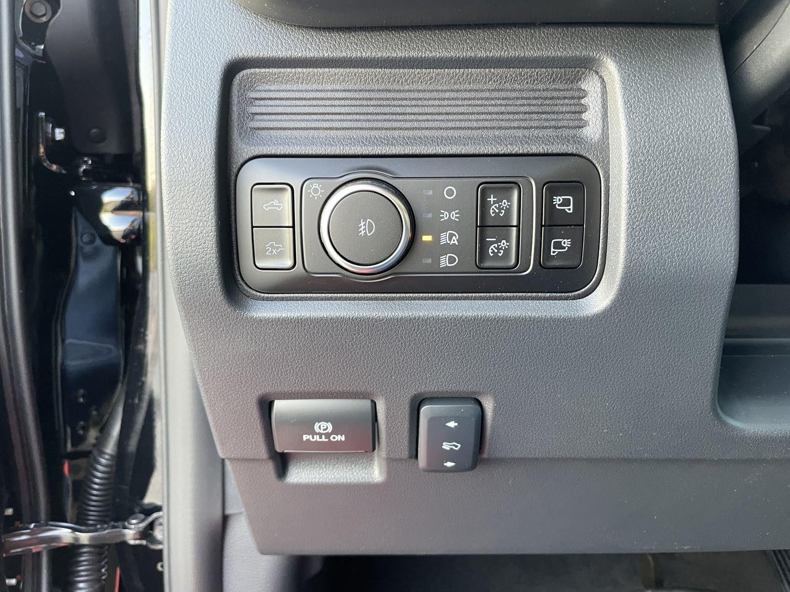 2026 Ford Super Duty F-350 DRW LARIAT