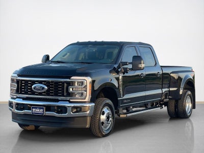 2026 Ford Super Duty F-350 DRW LARIAT