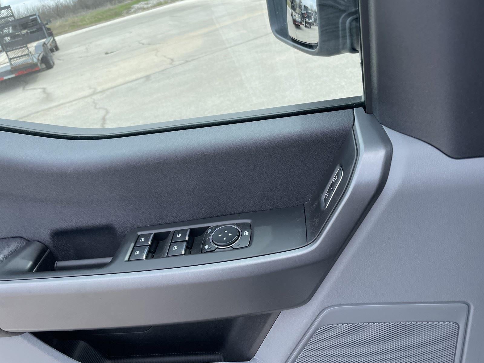 2026 Ford Super Duty F-350 DRW XLT