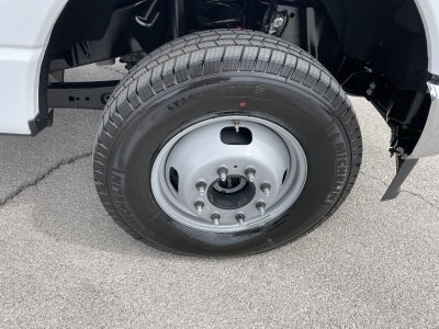 2026 Ford Super Duty F-350 DRW XLT