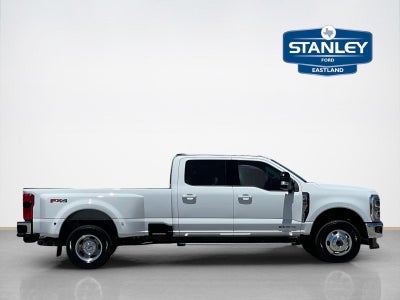 2026 Ford Super Duty F-350 DRW LARIAT