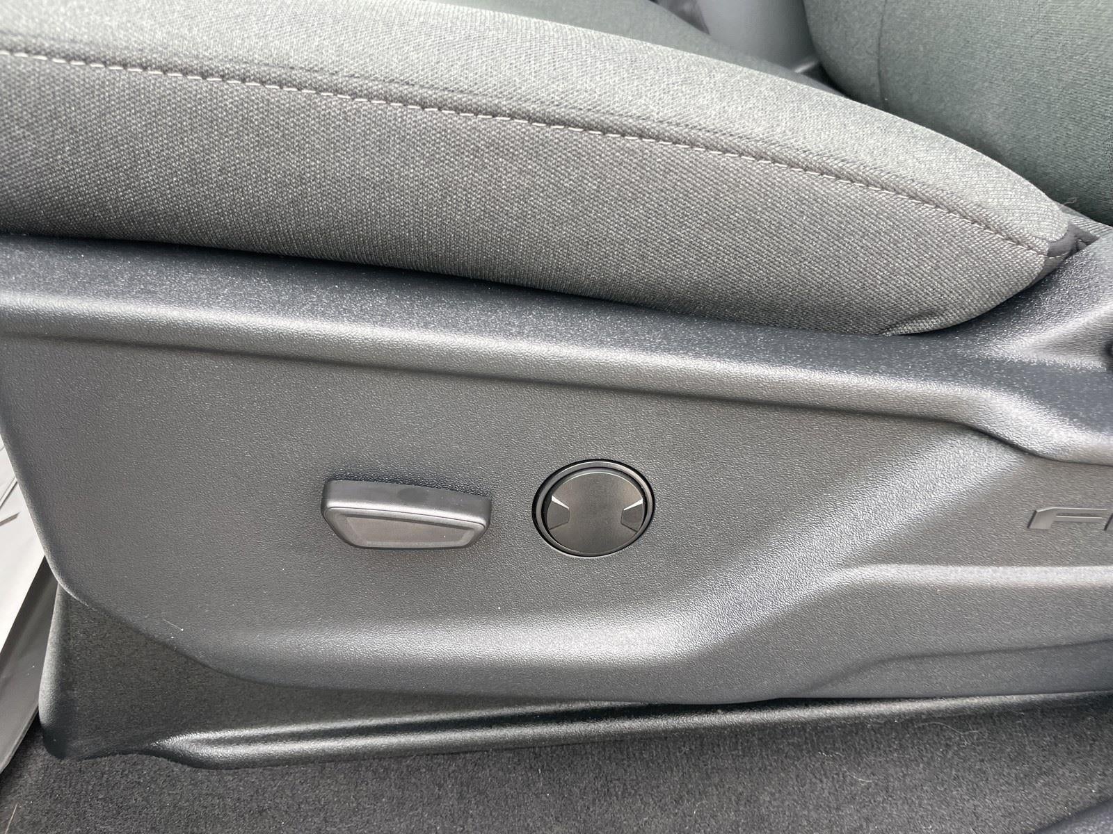 2026 Ford Super Duty F-350 DRW XLT