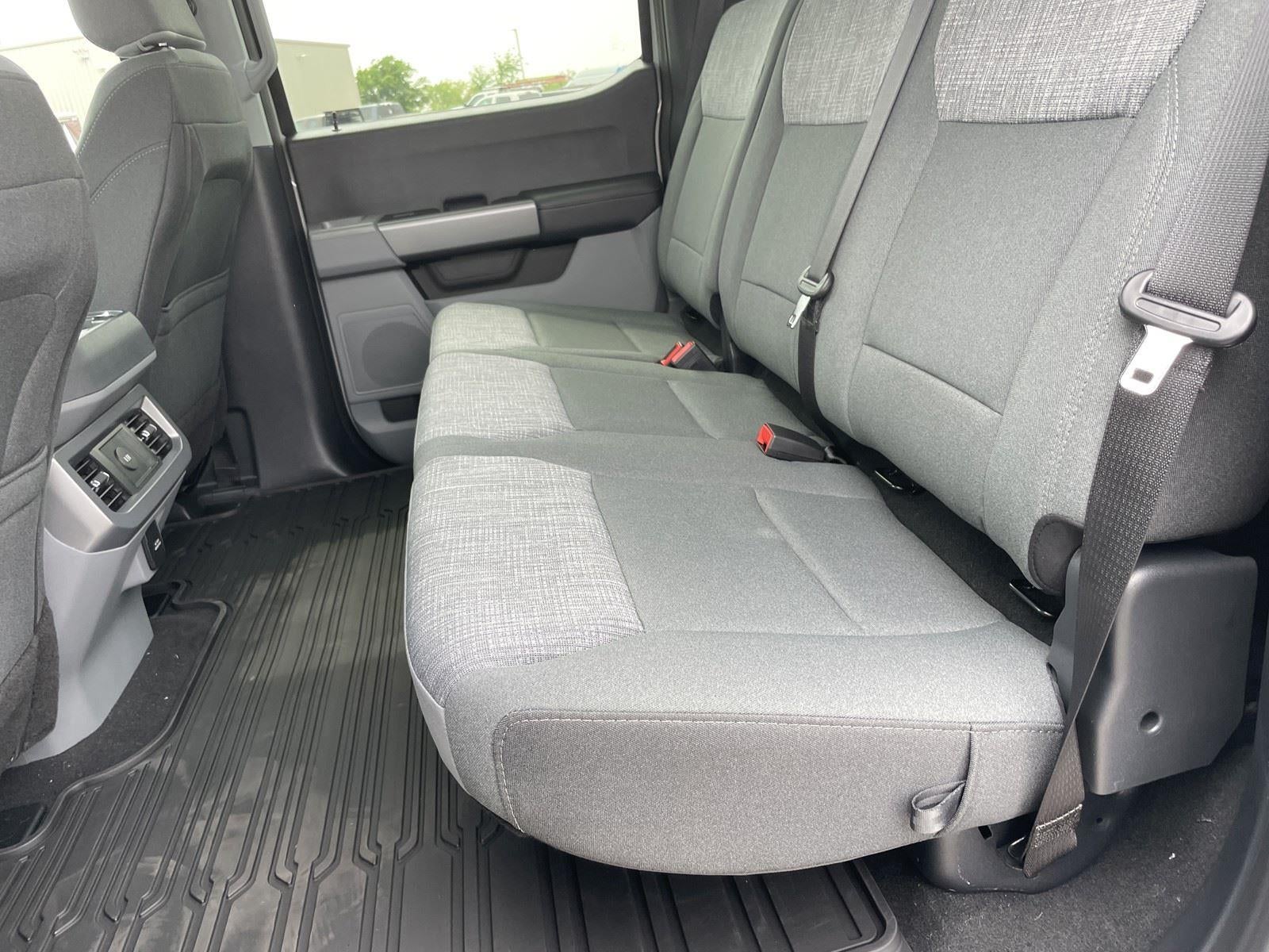 2026 Ford Super Duty F-350 DRW XLT