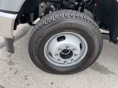 2026 Ford Super Duty F-350 DRW XLT