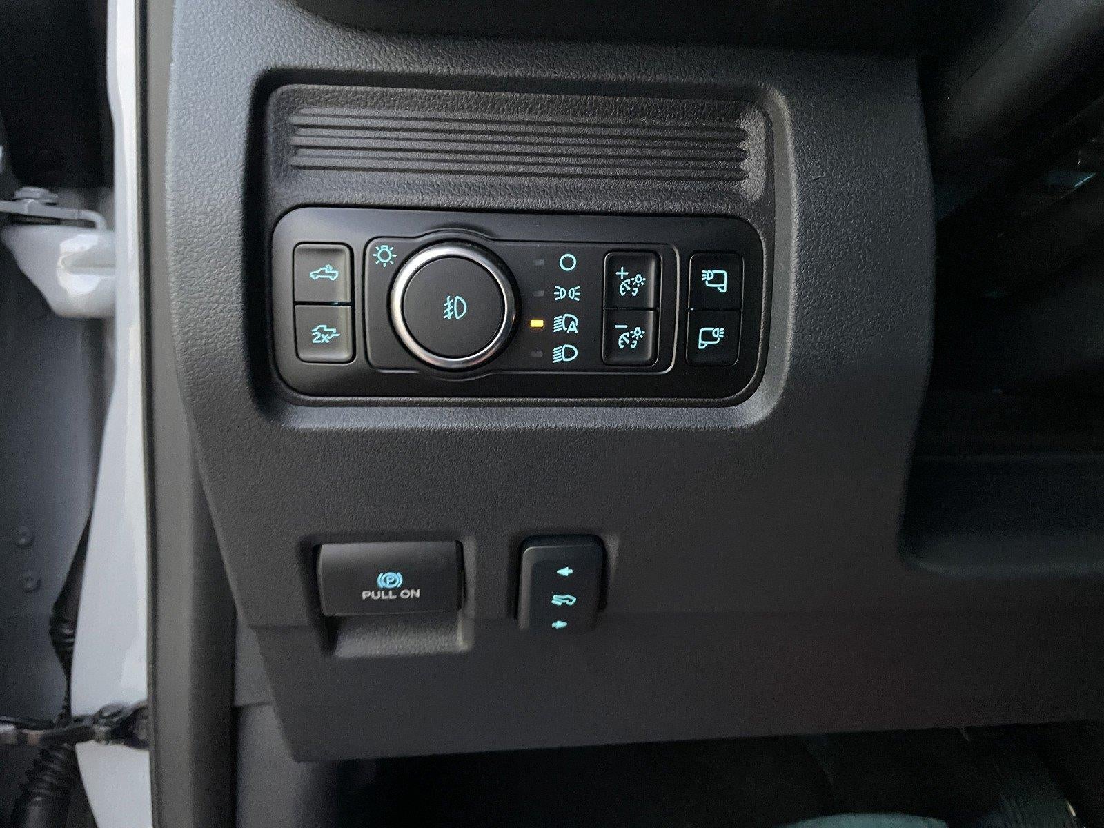 2026 Ford Super Duty F-450 Drw LARIAT
