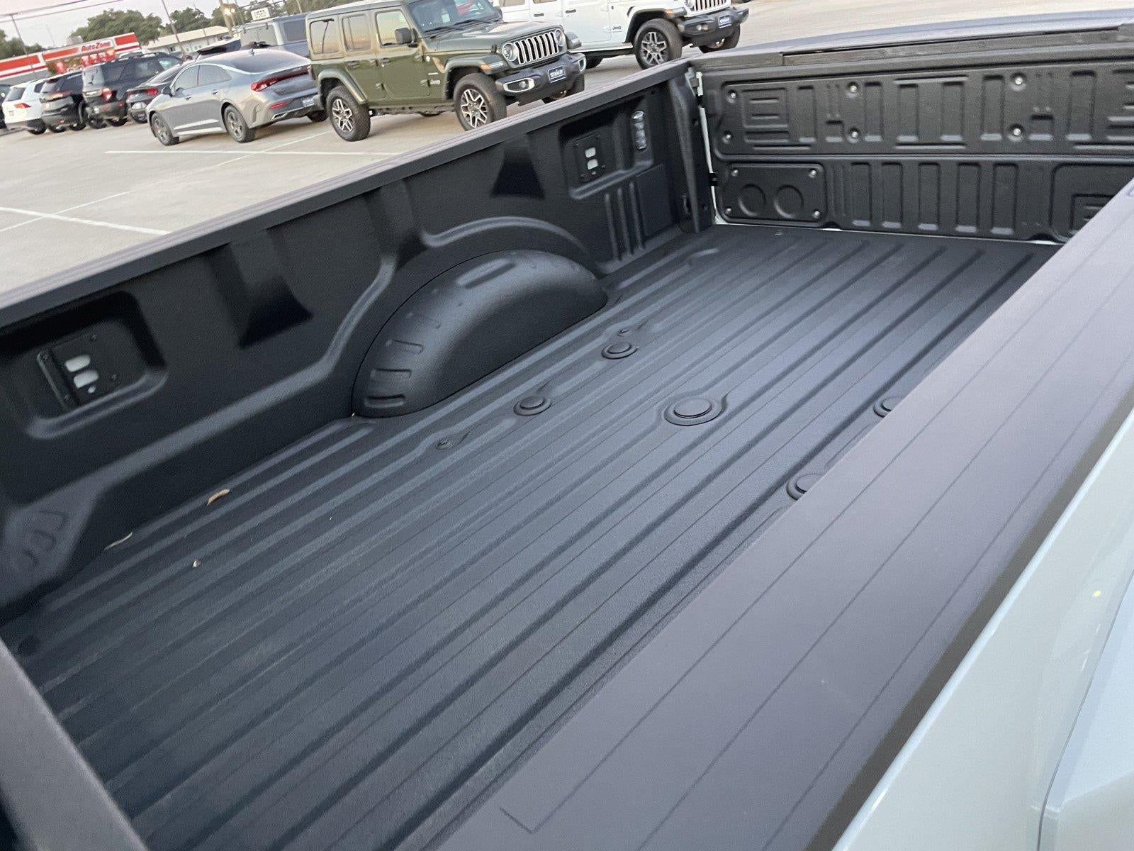2026 Ford Super Duty F-450 Drw LARIAT