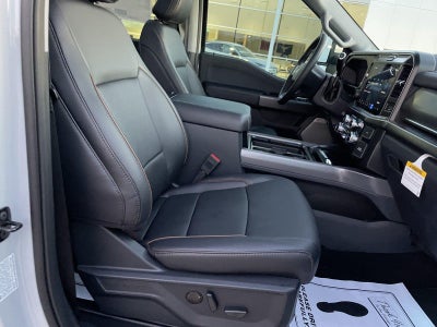 2026 Ford Super Duty F-450 Drw LARIAT