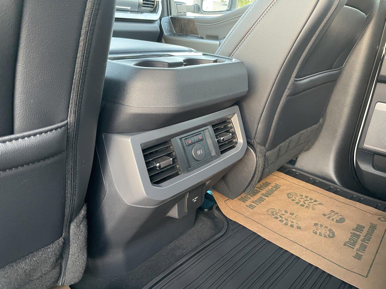 2026 Ford Super Duty F-450 Drw LARIAT