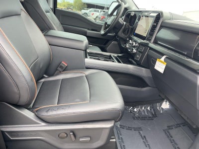 2027 Ford Super Duty F-450 DRW LARIAT
