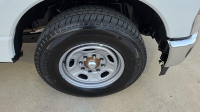 2027 Ford Super Duty F-250 SRW XLT