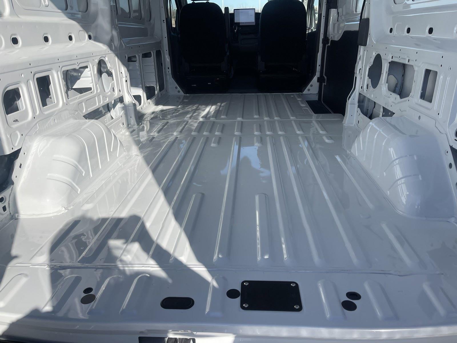 2026 Ford Transit Cargo Van T-250 148 MED RF 9150 GV