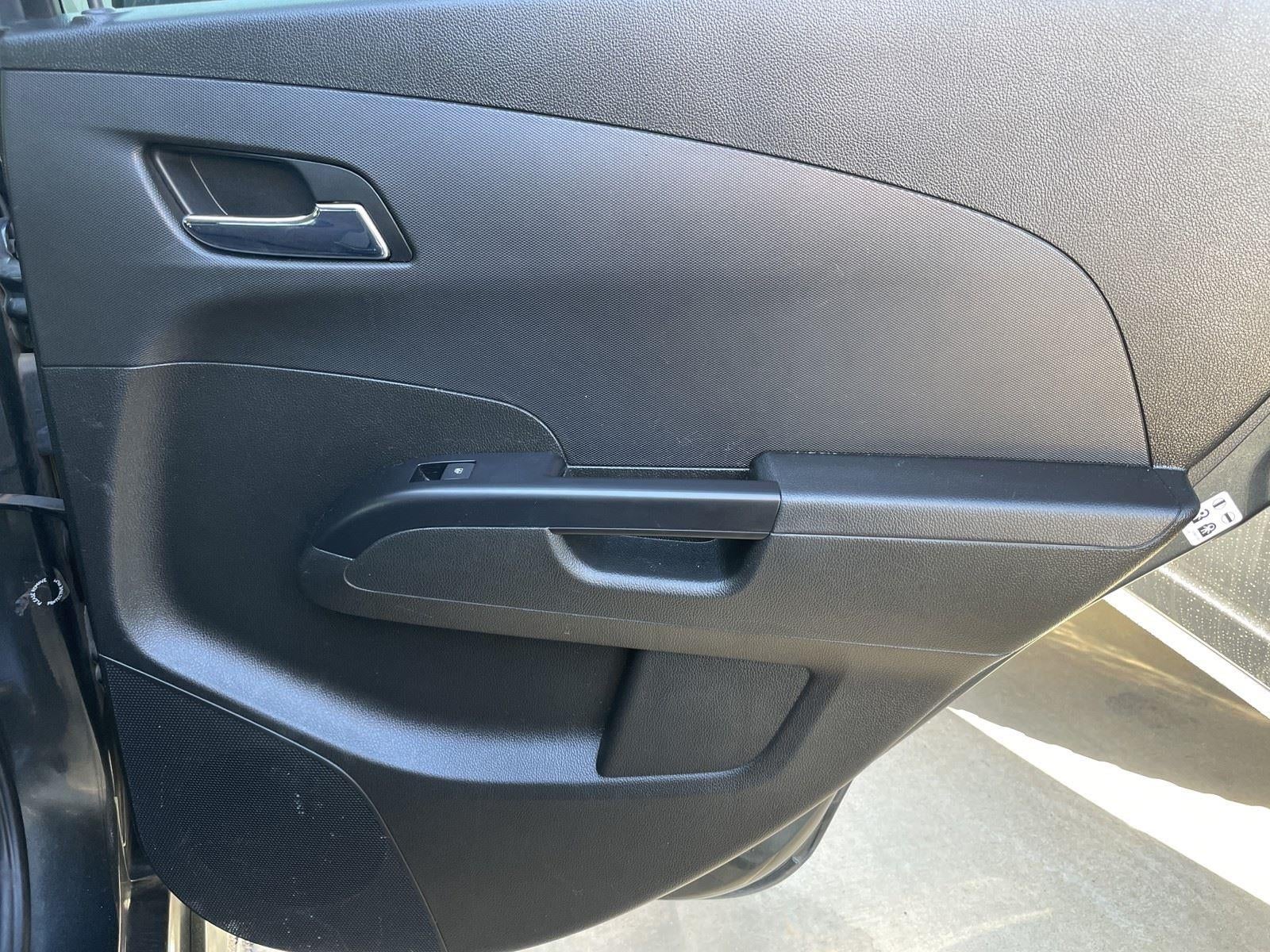 2018 Chevrolet SONIC LT