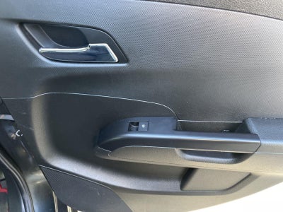 2018 Chevrolet SONIC LT