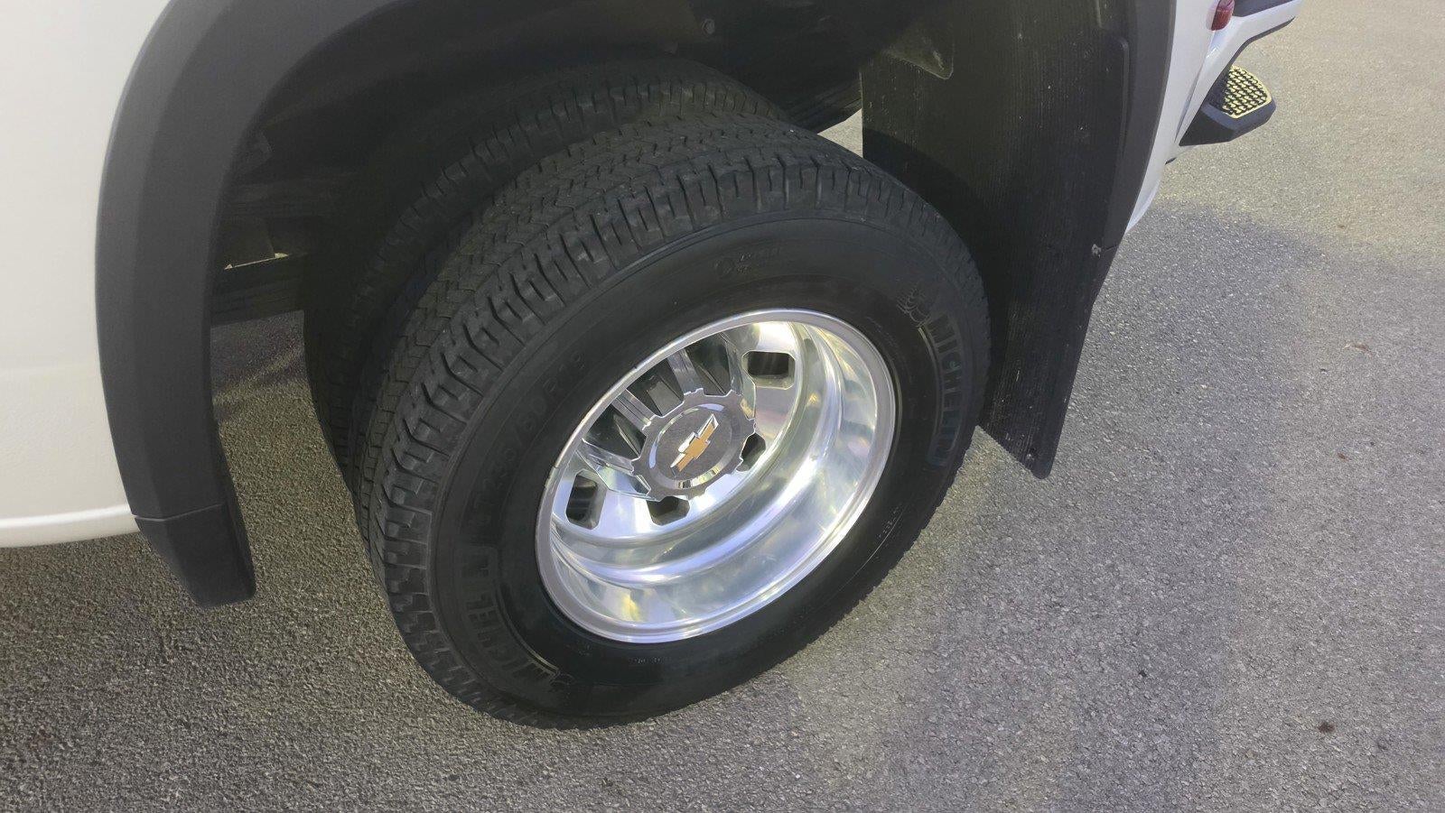 2025 Chevrolet Silverado 3500HD High Country