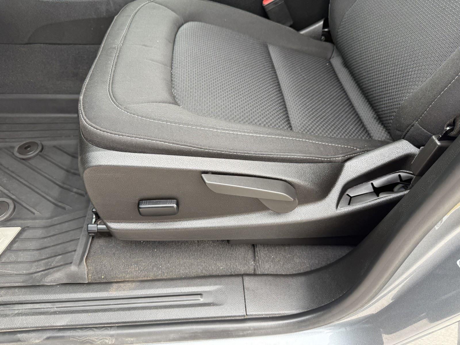 2022 Chevrolet Colorado 4WD LT