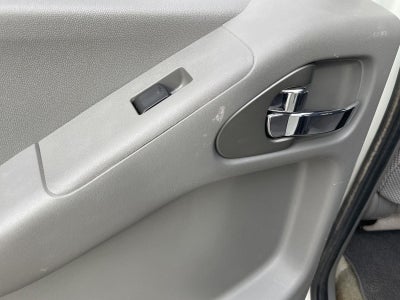 2017 Nissan Frontier SV V6