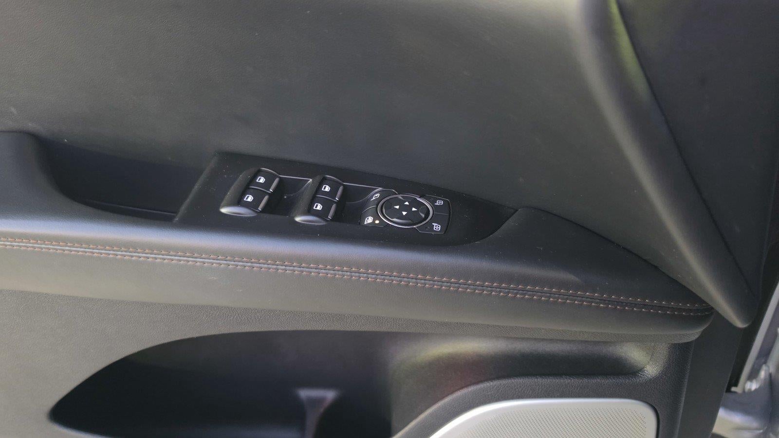2020 Lincoln Nautilus Black Label