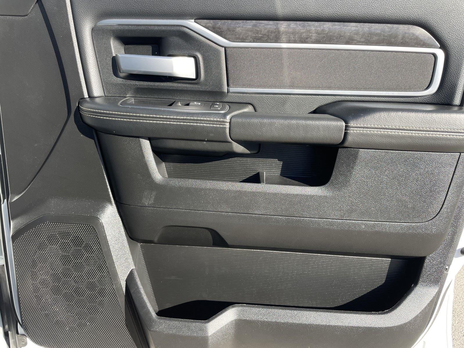 2024 RAM 3500 Chassis Cab SLT