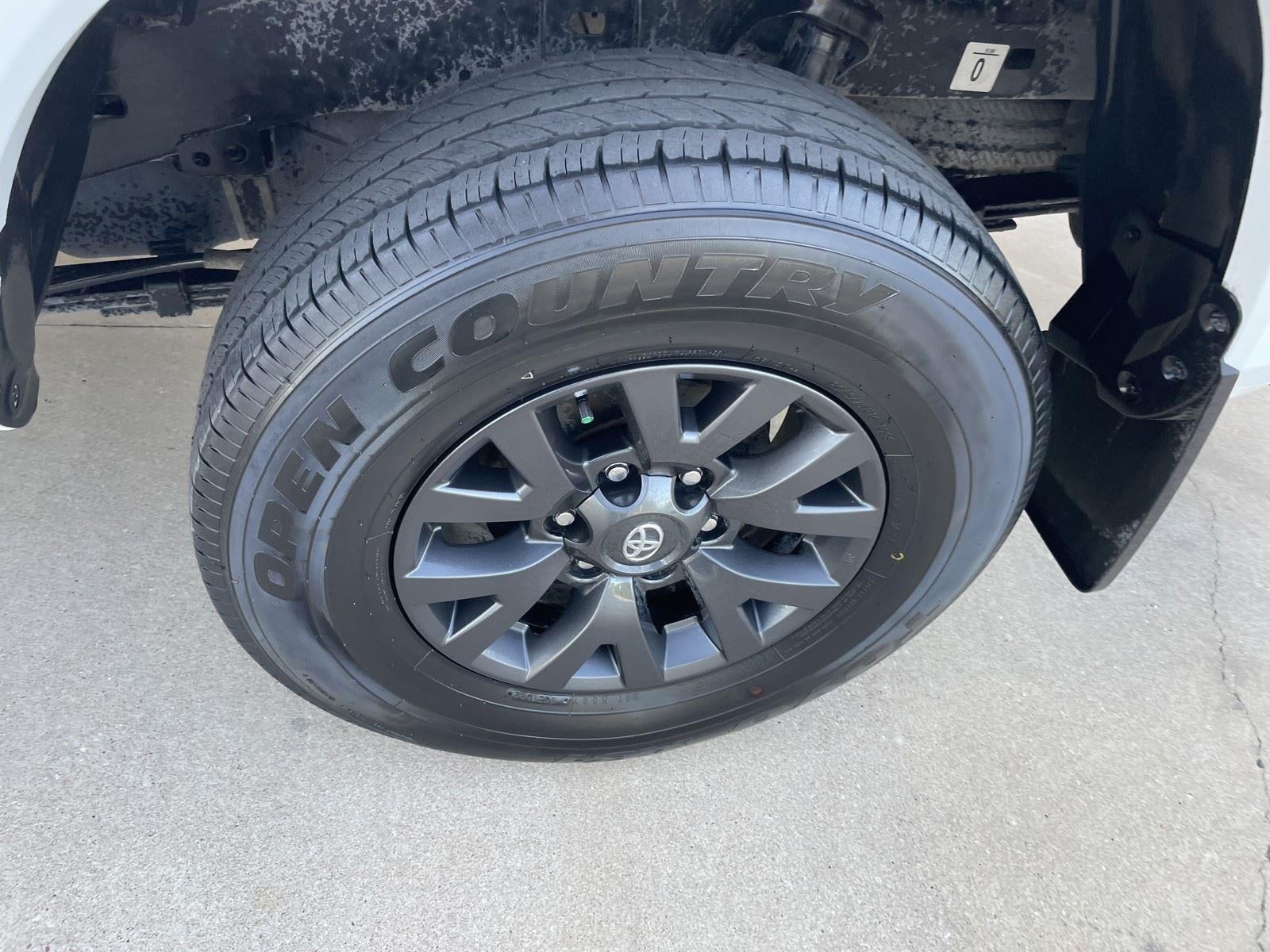 2022 Toyota Tacoma SR5