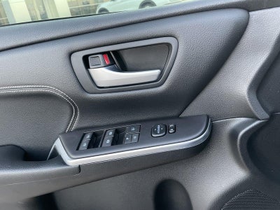 2016 Toyota Camry XLE