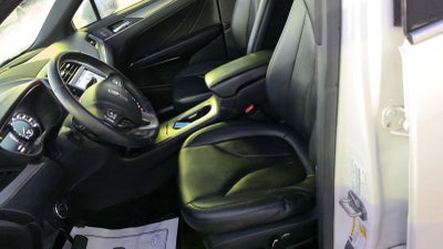 2016 Lincoln MKC Premier