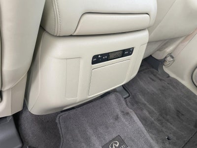 2017 INFINITI QX80 RWD
