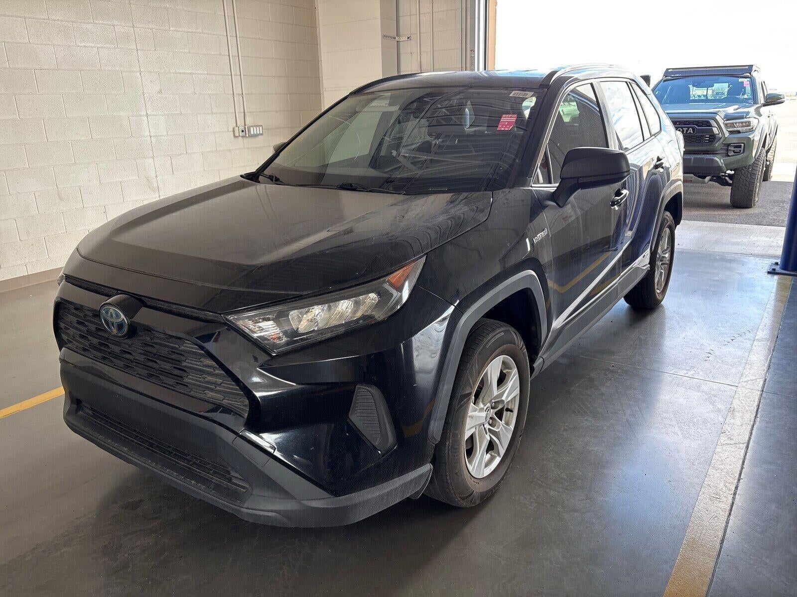 2021 Toyota RAV4 Hybrid LE